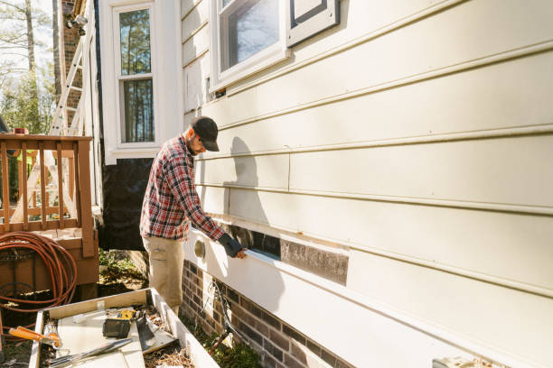 Trusted Wood Siding service in Bloomington, IL - Creative Siding